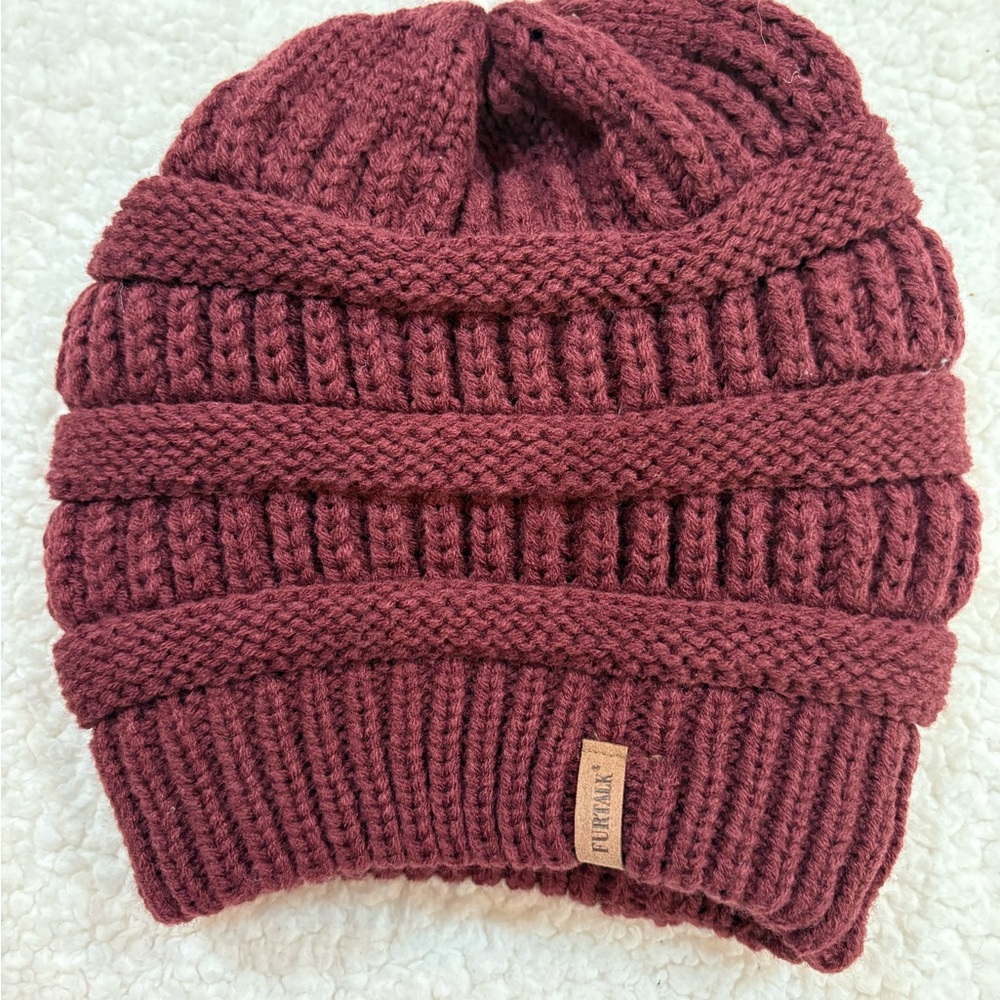 FURTALK | Burgundy Knit Beanie